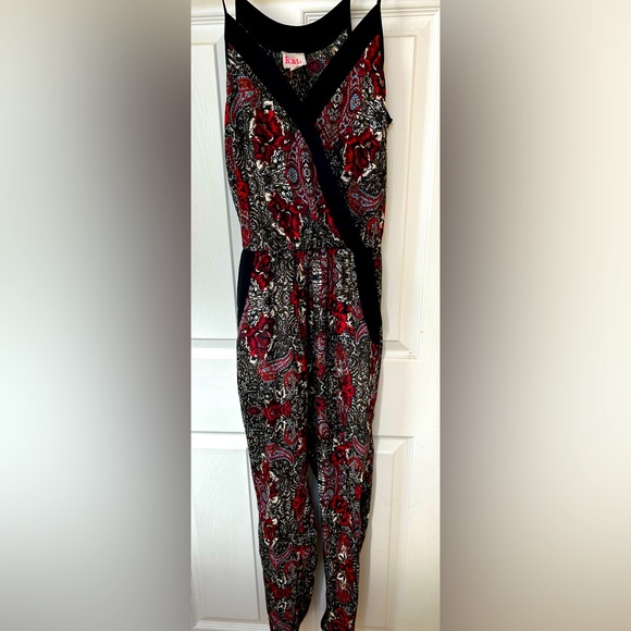 Floral multi color jumpsuit - Picture 1 of 3